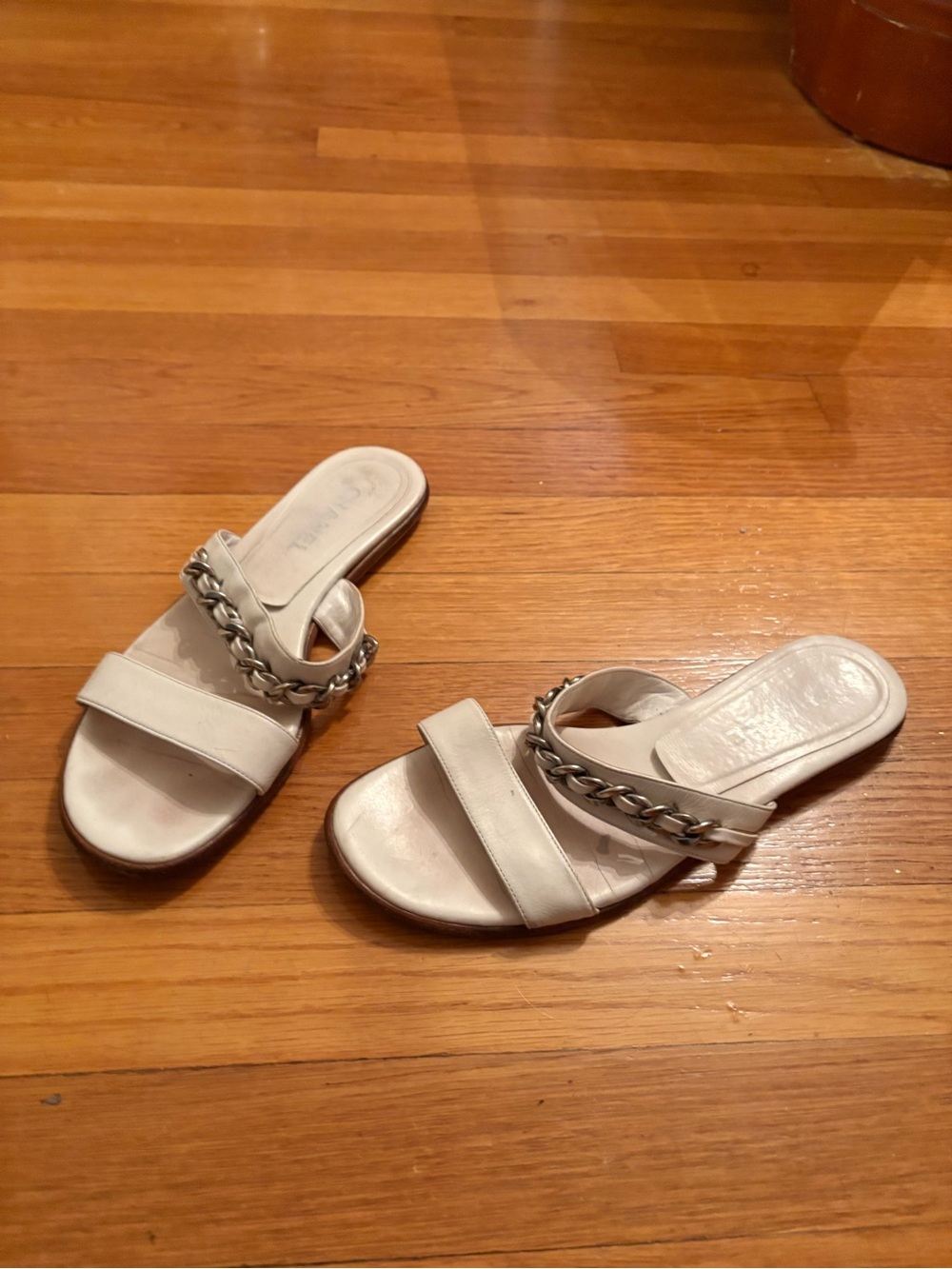 Women's White Chain-Accent Slide Sandals